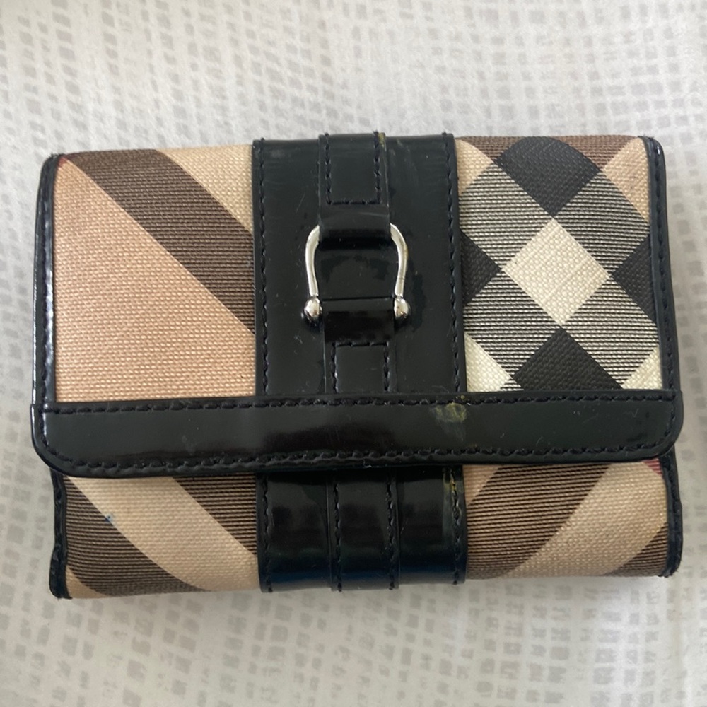 Burberry wallet